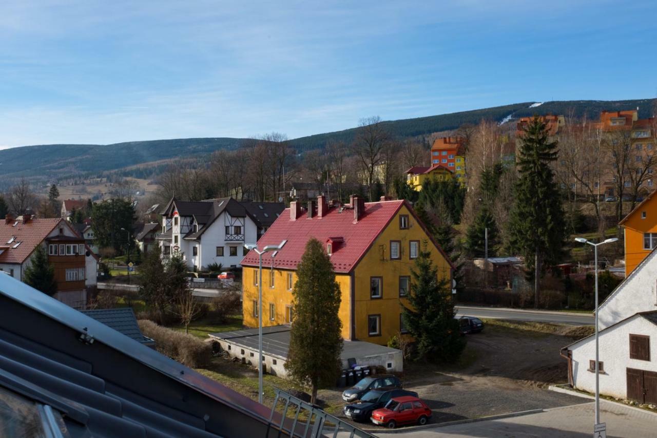 Apartament Rodzinny Plus Mountain Aparts Świeradów-Zdrój Esterno foto